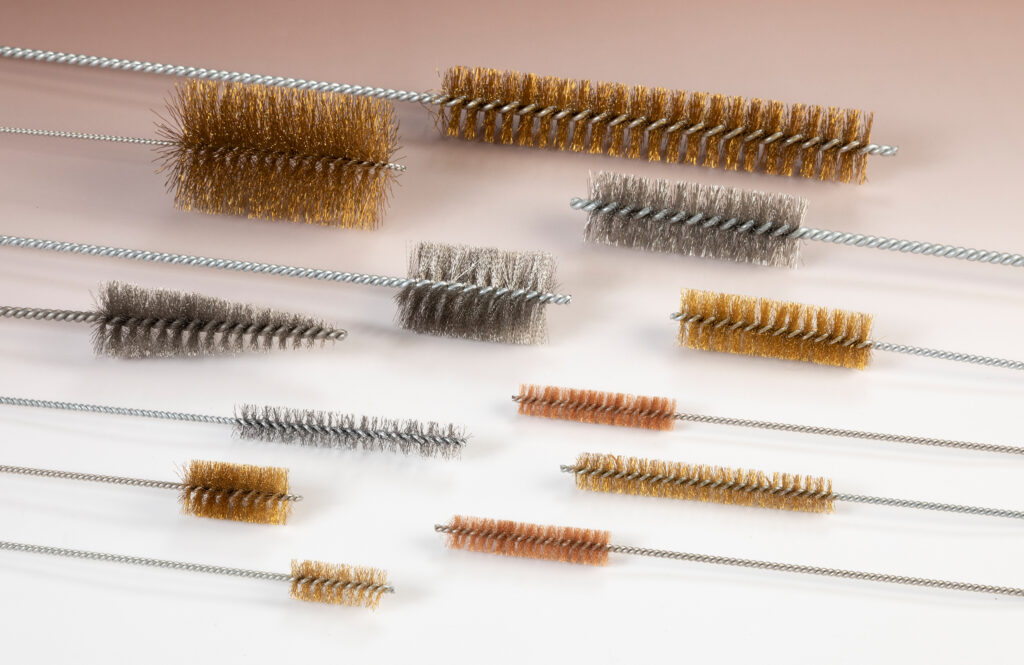 Foto - Drahtbürsten aus Messing, Phosphorbronze und (rostfreiem) Stahl